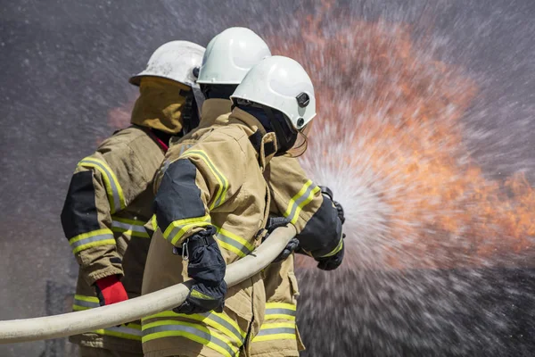 evde yangın söndürme itfaiye