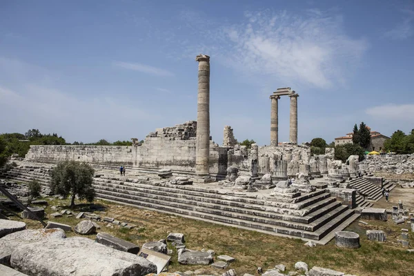 Uitzicht op de tempel van Apollo in antieke stad van Didyma, Aydin, Turkije. — Stockfoto
