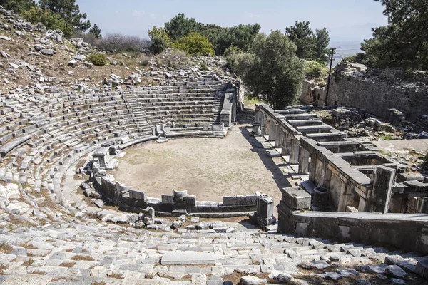 古市的 Priene，土耳其的废墟 — 图库照片