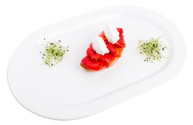 Bruschetta haşlanmış biber ve mascarpone peyniri ile.