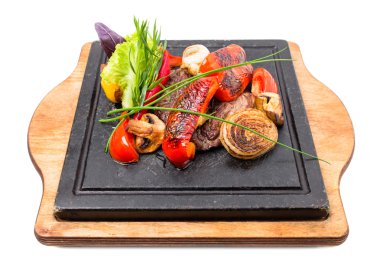 Meksika sığır eti biftek ızgara sebzeli.