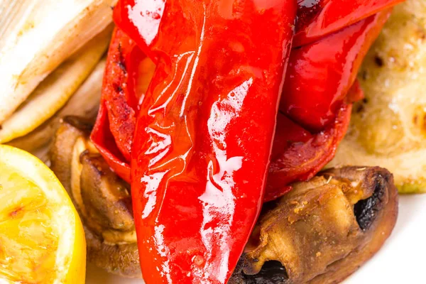 Primer plano de verduras a la parrilla . —  Fotos de Stock