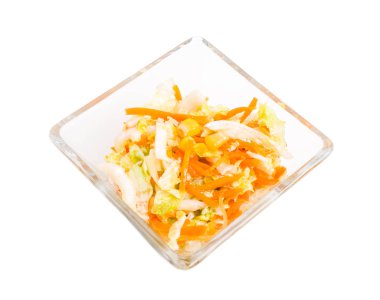 Mısır ile taze lahana salatası.