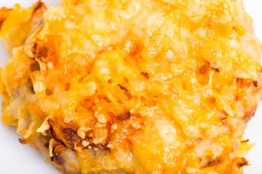 Peynirli tavuk köfte.