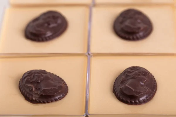 Deliziosi dessert al cioccolato al latte . — Foto Stock