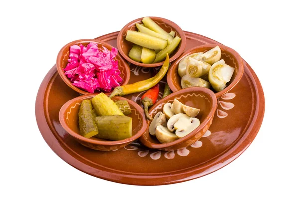 Karışık Marine sebze tabağı.