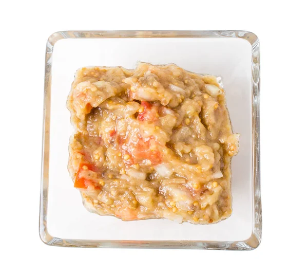 Izgara patlıcan soğan kıyılmış.