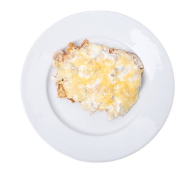 Ev yapımı ekmekli şnitzel.