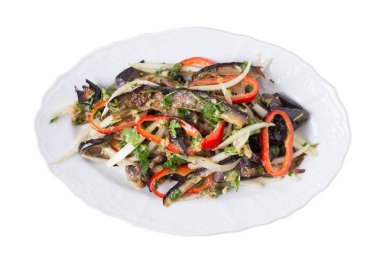 Kırmızı biber ve soğan ile ızgara patlıcan.