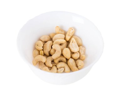 bir kase içinde kaju fıstığı.