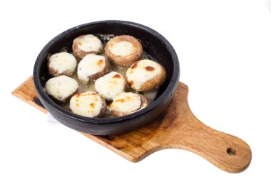 peynirli fırında mantar.