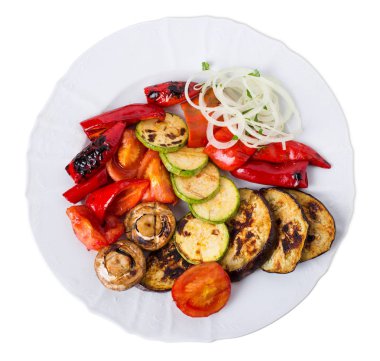 Lezzetli ızgara sebzeler.