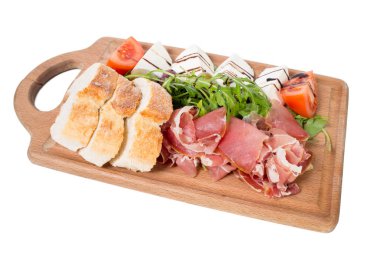 Lezzetli başlangıç tabağı.