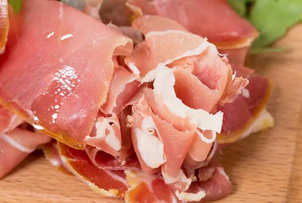 Prosciutto crudo ile başlangıç tabağı.