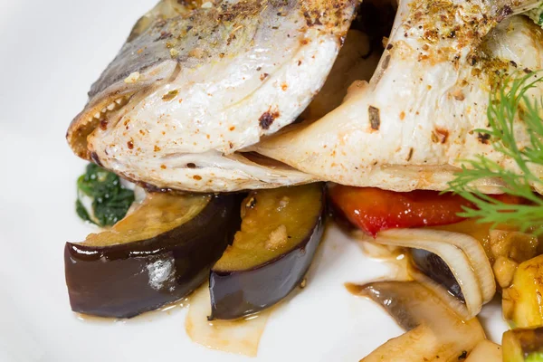 Dorado Balık Fırında başkanı.