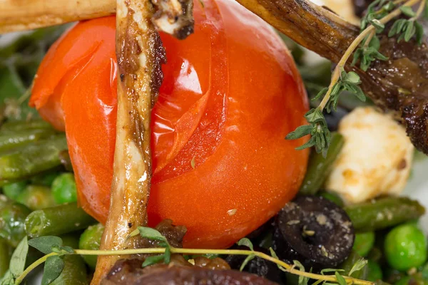 Izgara sığır kaburga kemikleri.