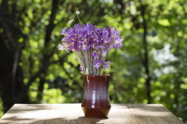 güzel bir demet çiçek.