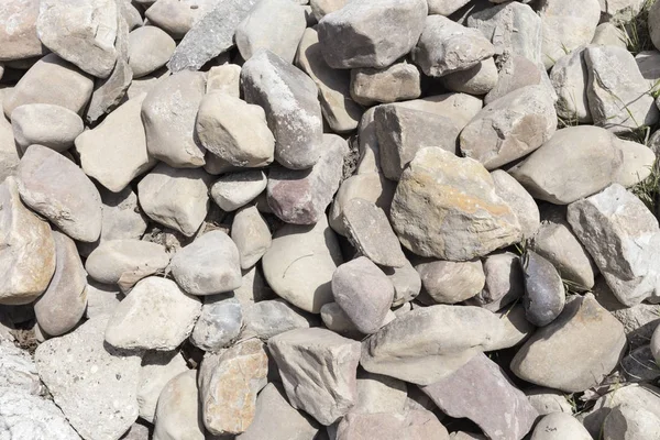 Kuru taşlı yatak.