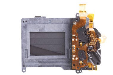 Fotoğraf makinesi obtüratör mekanizması.