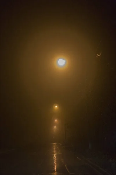 Éjjel és köd. — Stock Fotó