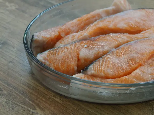 Fillet Salmon Acar Dalam Gelas — Stok Foto