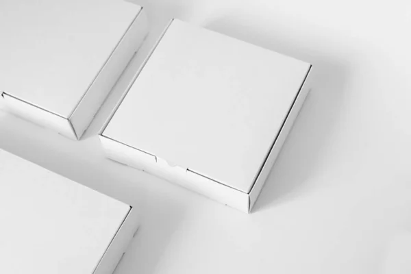 Boş beyaz kutu maketi