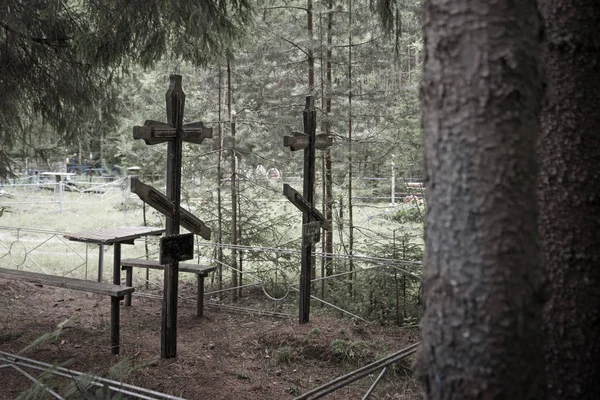 Krzyże na cmentarzu prawosławnym w Rosji — Zdjęcie stockowe