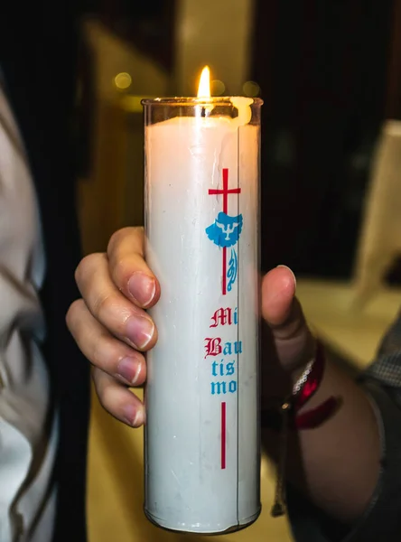 Candelabro pasquale, simbolo della risurrezione di Cristo — Foto Stock