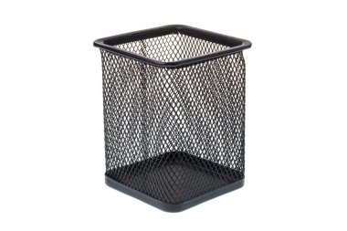 Kalem için siyah metal ağ masa düzenleyicisi, beyaz arkaplanda izole