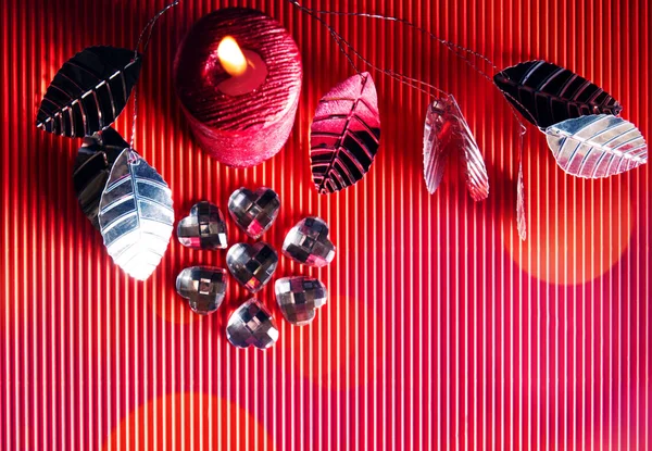 Valentijnskaart Bloem Gemaakt Van Harten Bladeren Kaarsen — Stockfoto