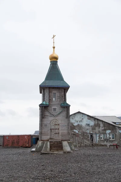 俄国古老的木制基督教教堂 — 图库照片