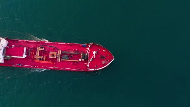 ロシアのウラジオストク 4月20 2019 コラタンカーの海での動き ドローン上からの撮影 — ストック動画