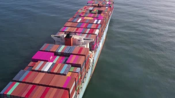 Nakhodka Rusland April 2019 Containercarrier Geladen Door Containers Ligt Een — Stockvideo