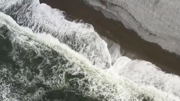 Die Welle Die Auf Der Meeresküste Läuft Drehort Nordwestküste Des — Stockvideo