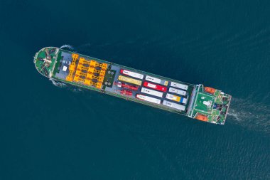 Kargo gemisinin en üst görüntüsü Samimi Buz 1.