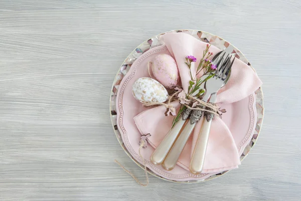 Decorative table setting for easter — Stock Photo, Image