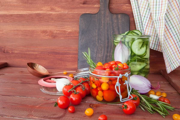 Rosemary ile dekapaj sebze