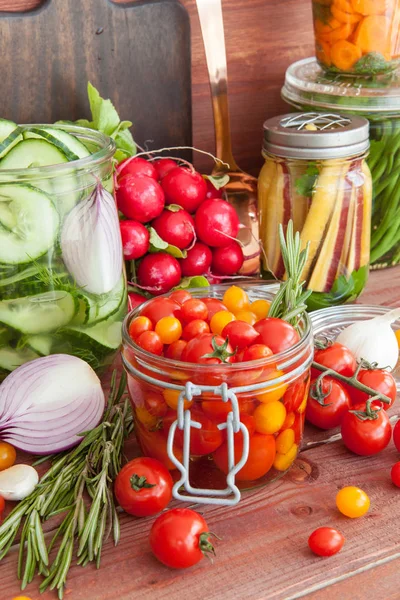 Rosemary ile dekapaj sebze