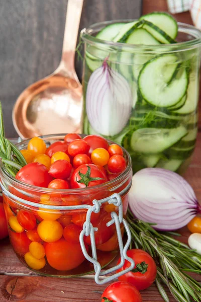 Rosemary ile dekapaj sebze