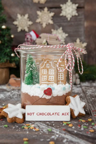 Ev yapımı kakao karıştırın ve tanımlama bilgileri