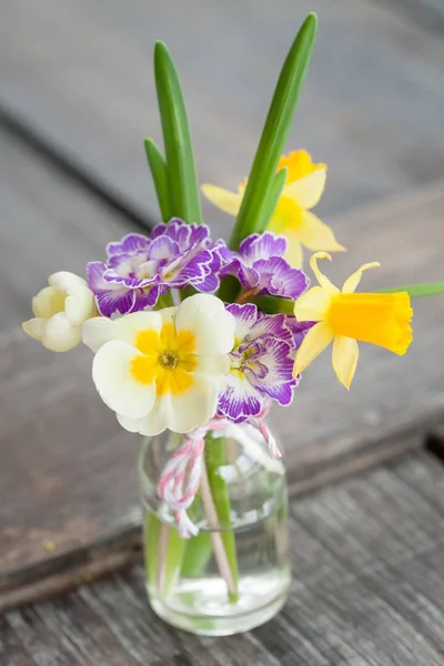 Heleboel van Lentebloemen — Stockfoto