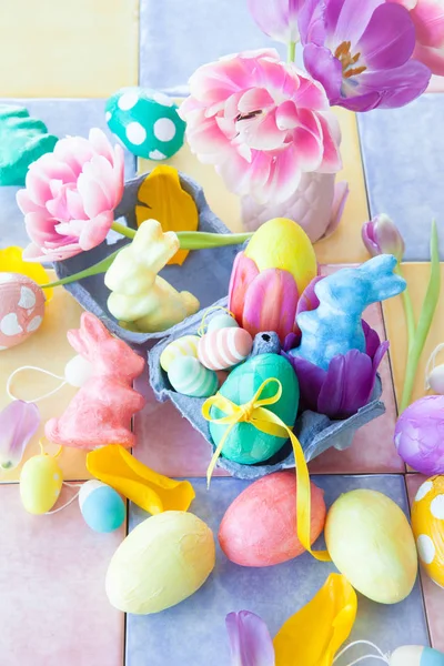 Kleurrijke Pasen decoraties — Stockfoto
