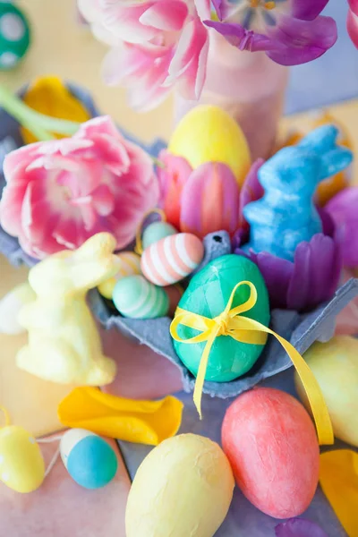 Kleurrijke Pasen decoraties — Stockfoto