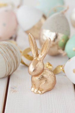 renkli Paskalya süsleri