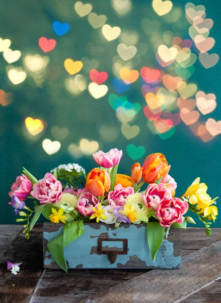 Fleurs printanières colorées — Photo