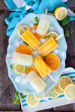 Ev yapımı dondurulmuş popsicles