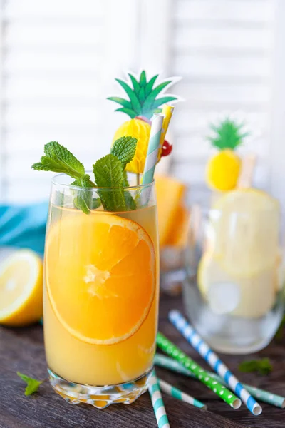 Fresh cocktail with orange — Stock Photo, Image