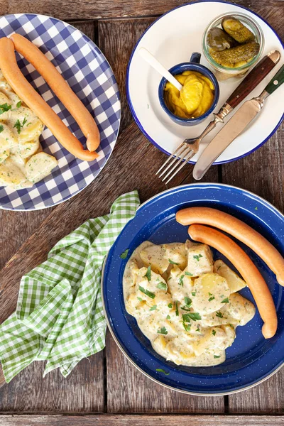 Insalata Patate Salsicce Fatte Casa Piatti Rustici — Foto Stock