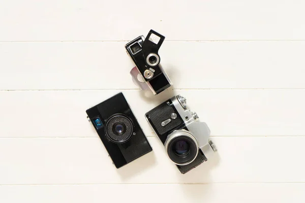 Vintage Cameras White Wooden Background Concept Old Technology Photo Place — Stock Photo, Image