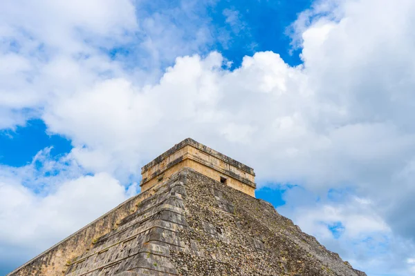 Fragment Castillo Pyramid Temple Kukulcan General View Architecture Ancient Mayan — Stock Photo, Image